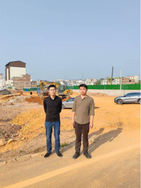 1744792587621637.png 4a318967d5e269405f584396205cd09.png